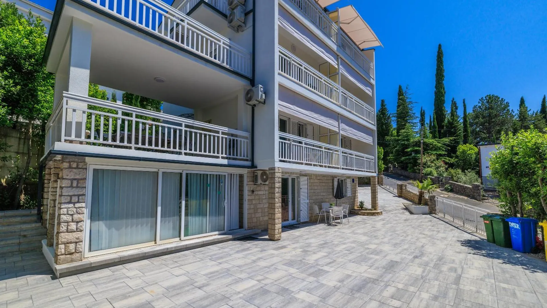 Apartments Podvezanec Crikvenica Croatia