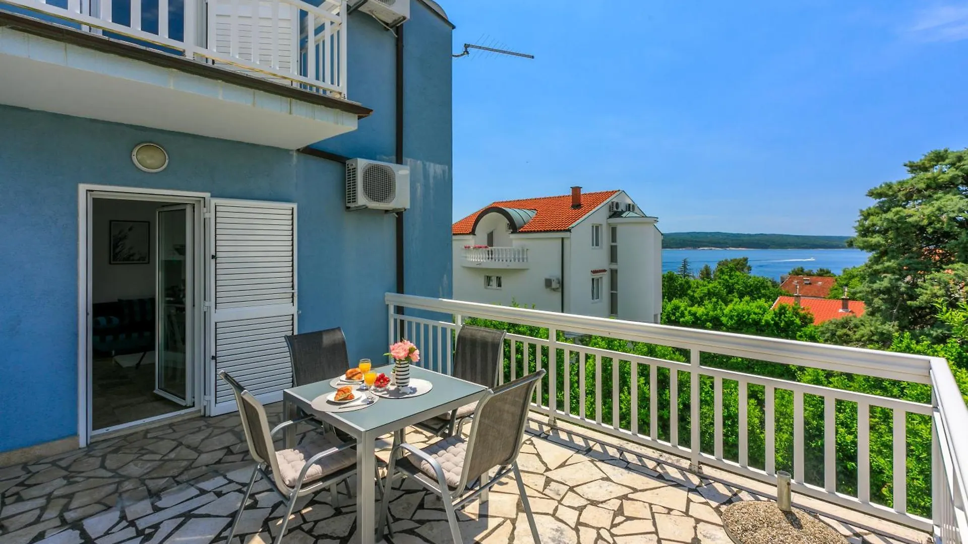 Apartments Podvezanec Crikvenica Croatia
